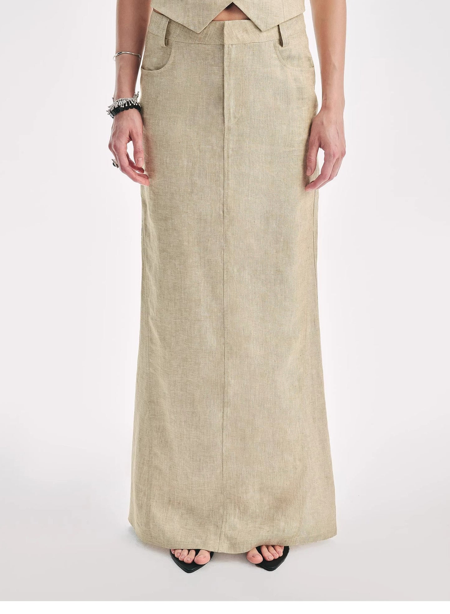 Retro Linen V-Neck Halter Vest and Fishtail Hip Skirt Set"Old Money Weekly"
